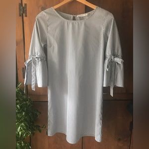 Potter’s Pot Blue Pinstriped Summer Dress - Size S